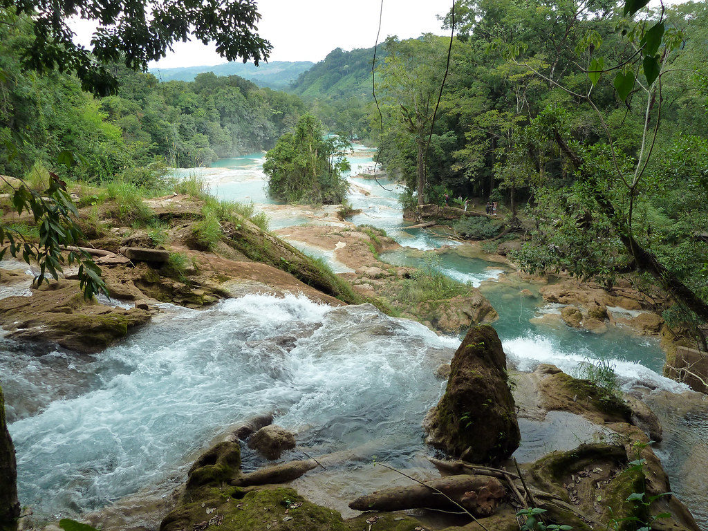 Chutes d'eau d'Agua Azul au Chiapas au Mexique